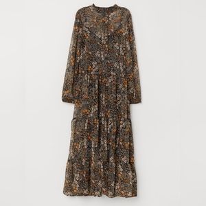 NWT H&M Floral Tiered Dress
